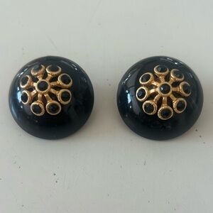 Vintage Black and Gold Clip-on Earrings